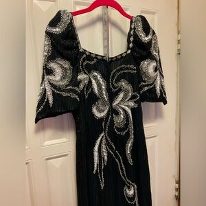 Vintage Sequin pearl black Women’s Formal Gown W/Sequin Prom Formal
